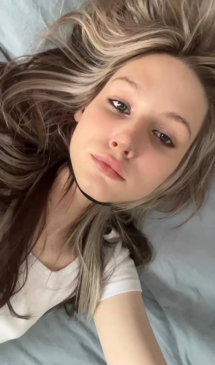 XXX Porn Photo of Nude Lexa_Demi 3