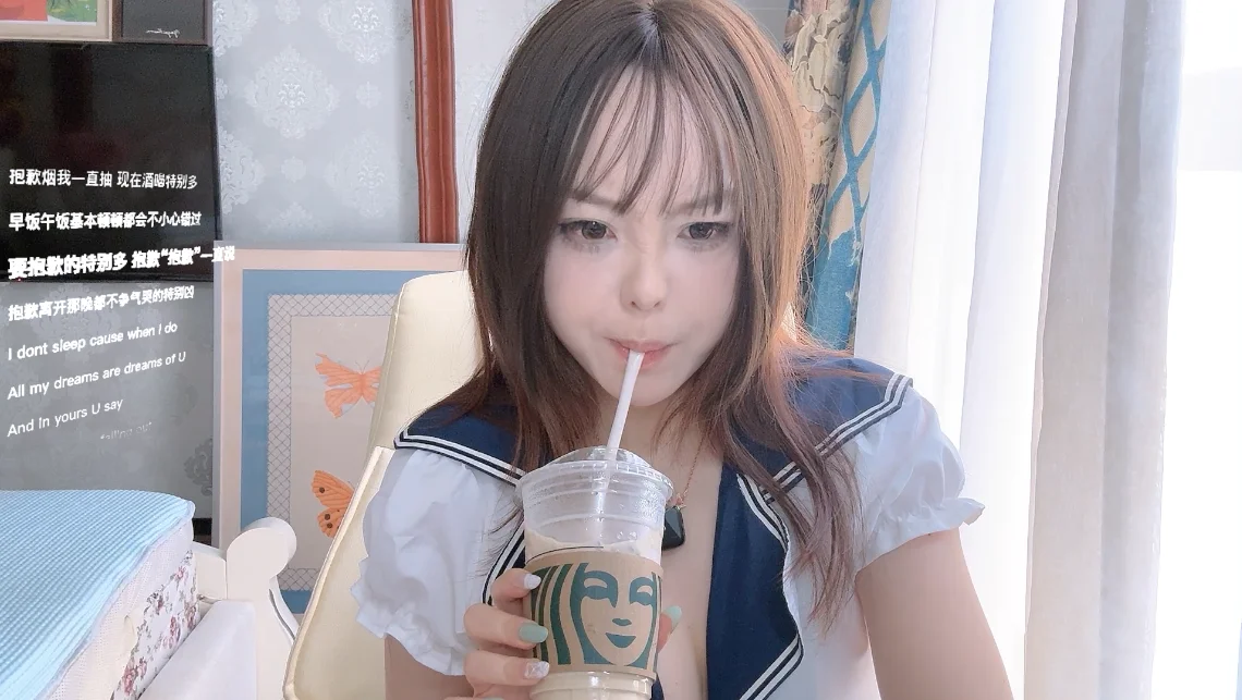 XXX Porn Photo of Nude LongLongQueen 16