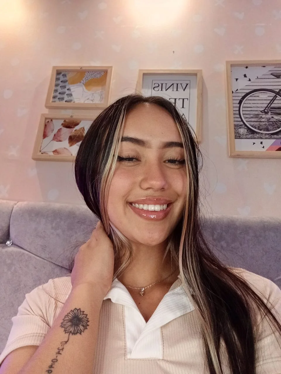 XXX Porn Photo of Nude liaa_18 20