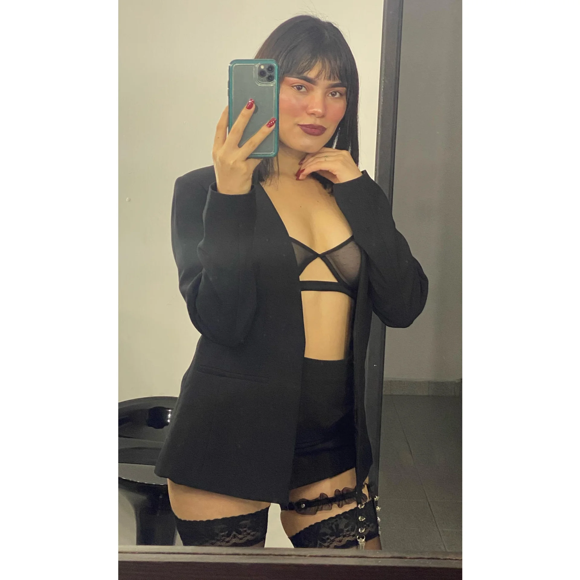 XXX Porn Photo of Nude Dakotacollis 6
