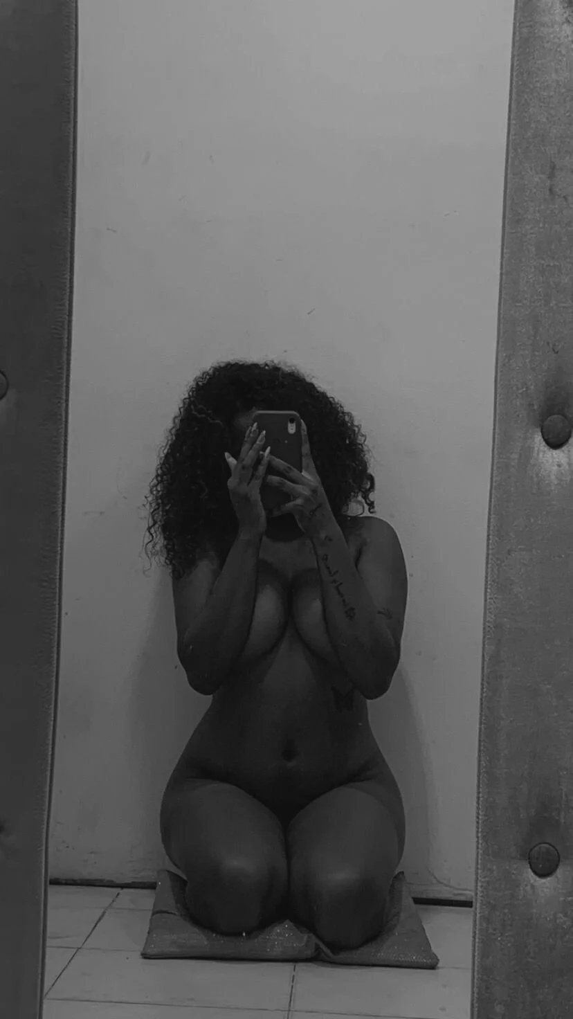 XXX Porn Photo of Nude DakotaBruntt 1