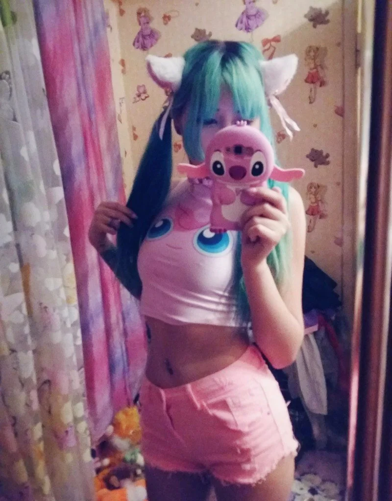XXX Porn Photo of Nude Lolisuccub 57