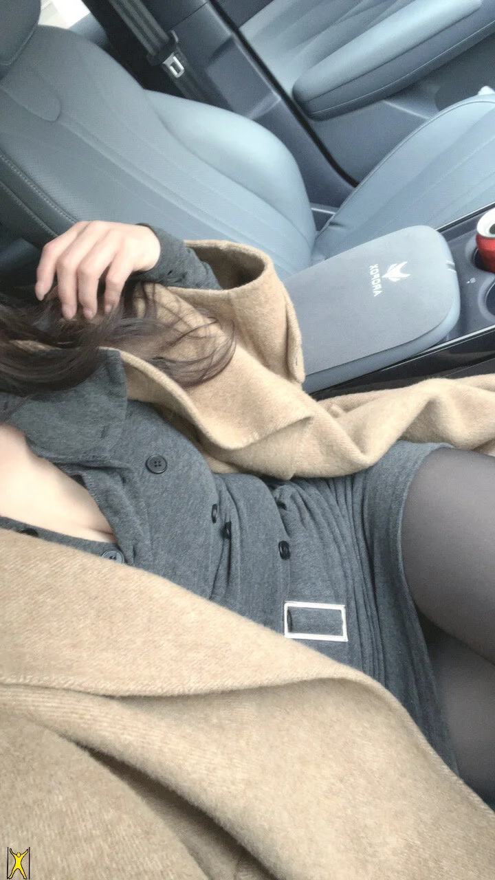 XXX Porn Photo of Nude nanagaga 1