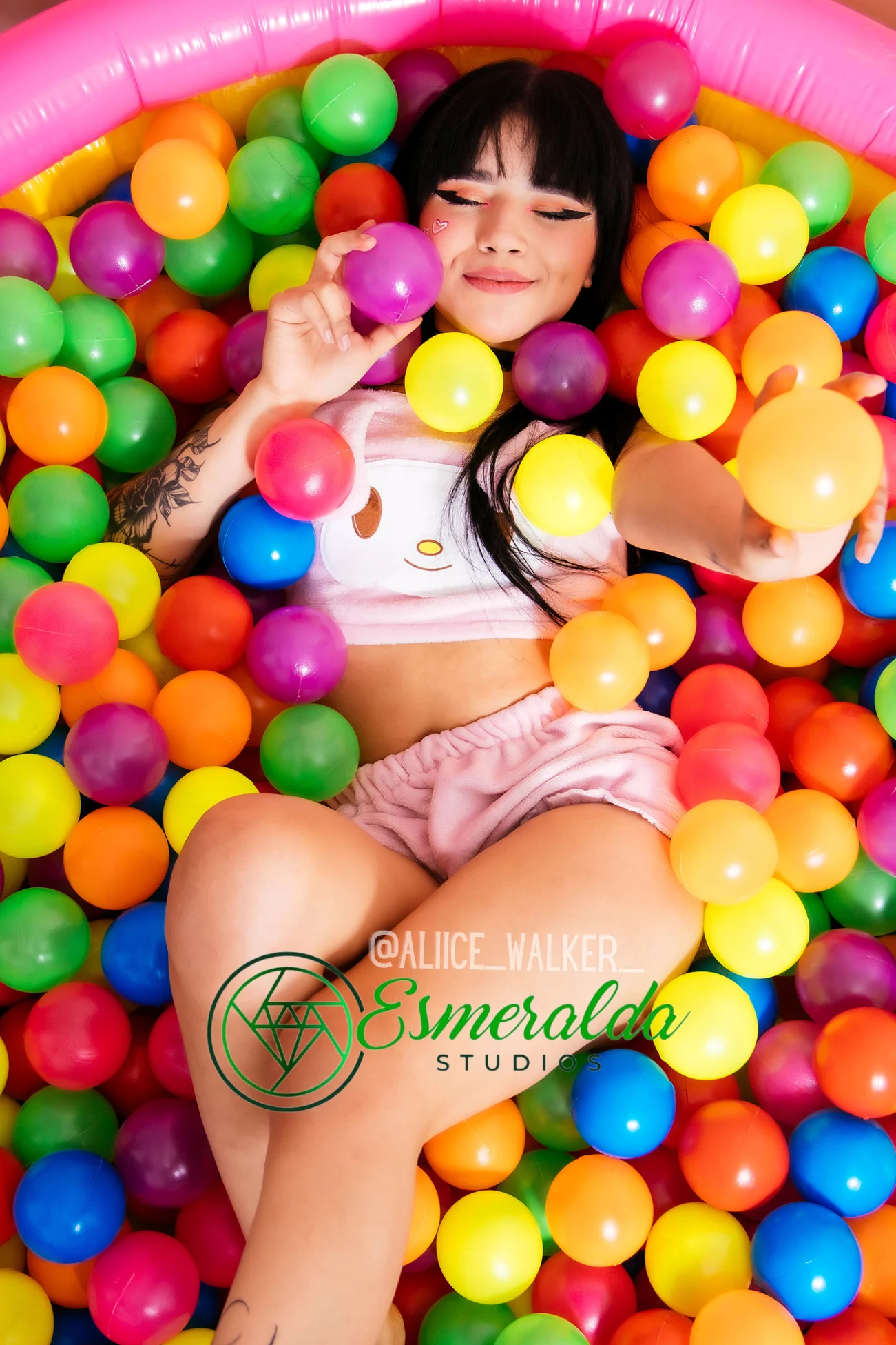 XXX Porn Photo of Nude aliice_walker_ 7