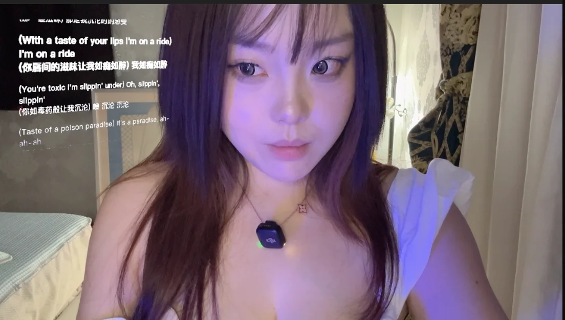 XXX Porn Photo of Nude LongLongQueen 27