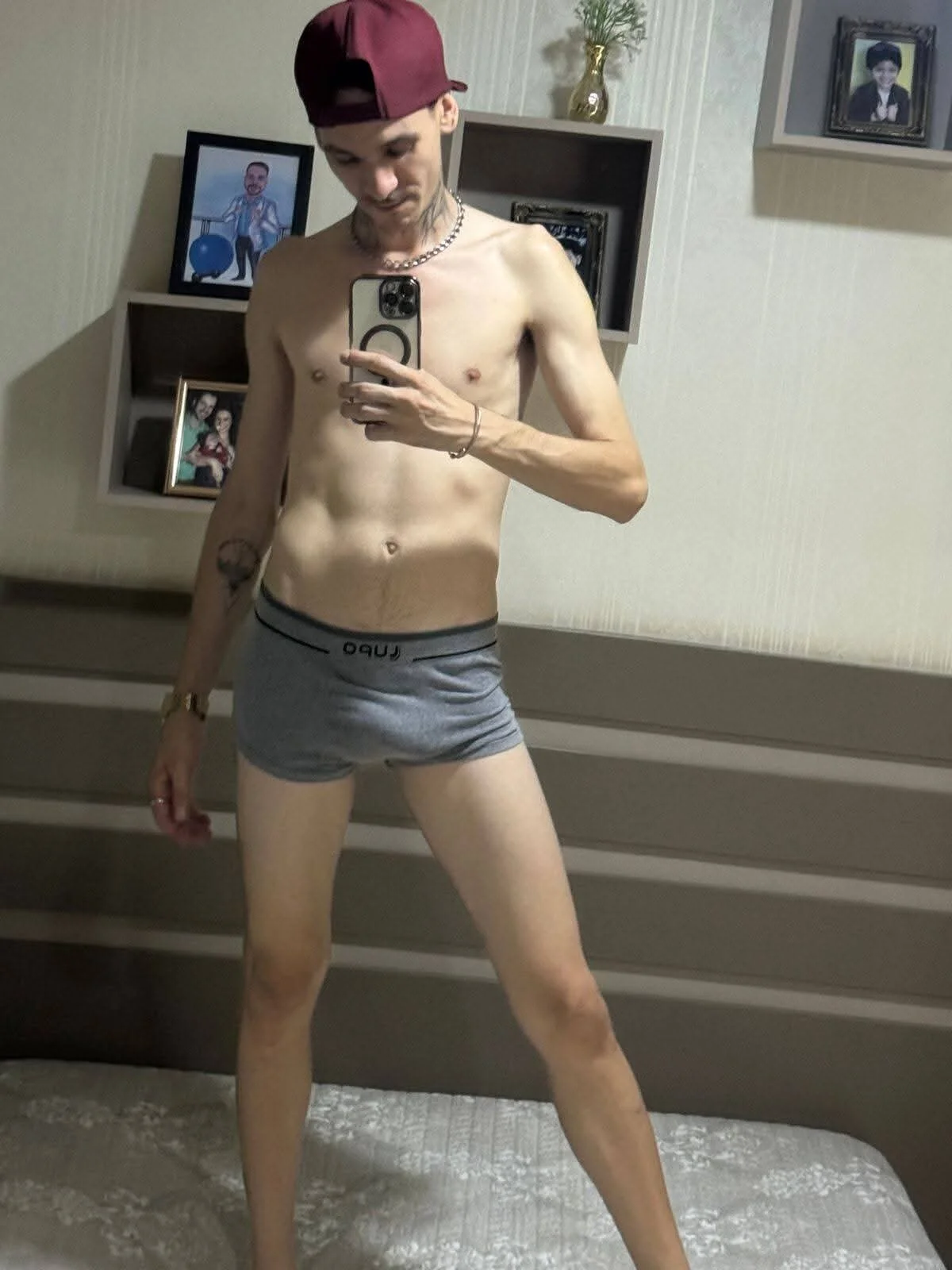 XXX Porn Photo of Nude eumiller 5