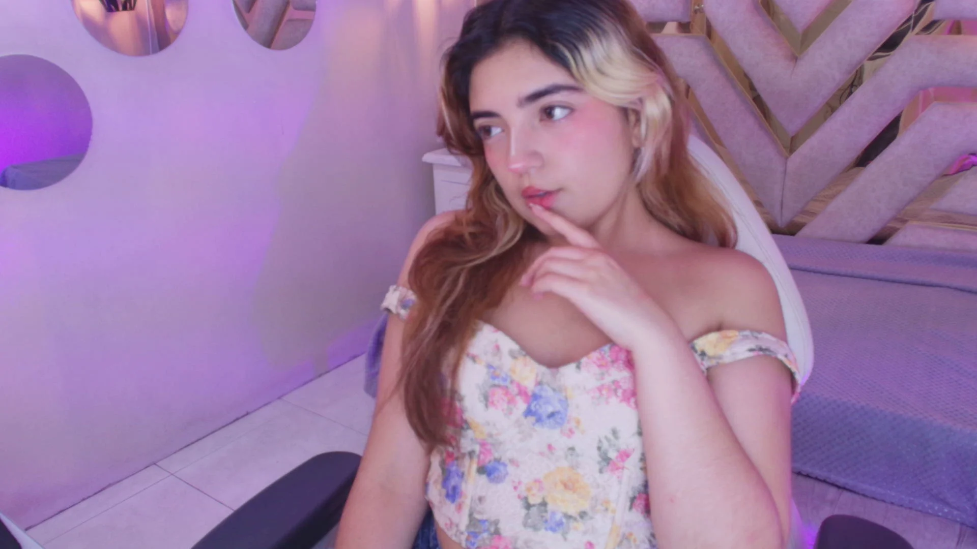 XXX Porn Photo of Nude meraki_fraise 17