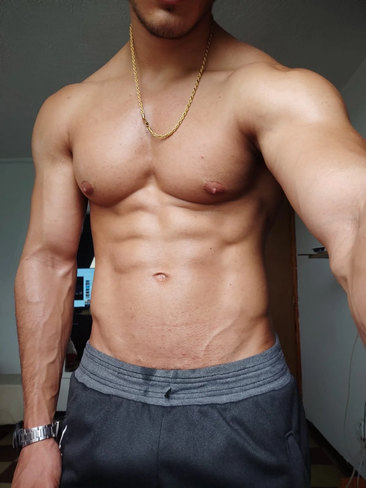 XXX Porn Photo of Nude AlexRivera6 10