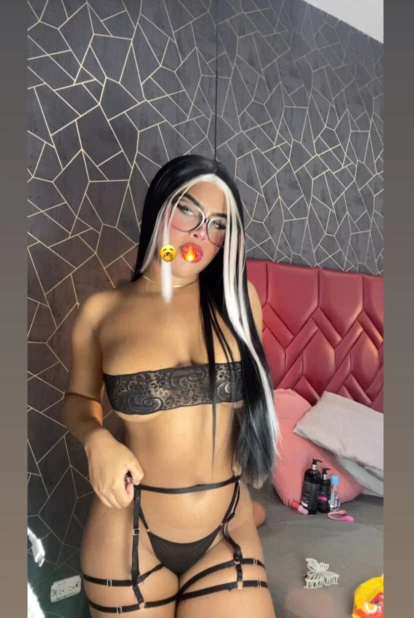 XXX Porn Photo of Nude VeronicaLodge23 53
