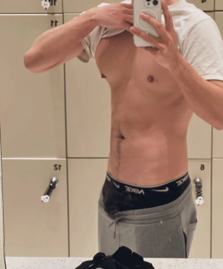 XXX Porn Photo of Nude jerkoffhunk 10