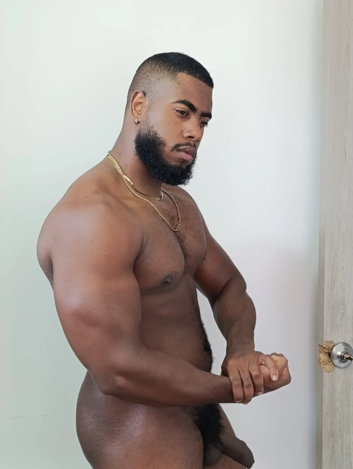 XXX Porn Photo of Nude lebron_million 18