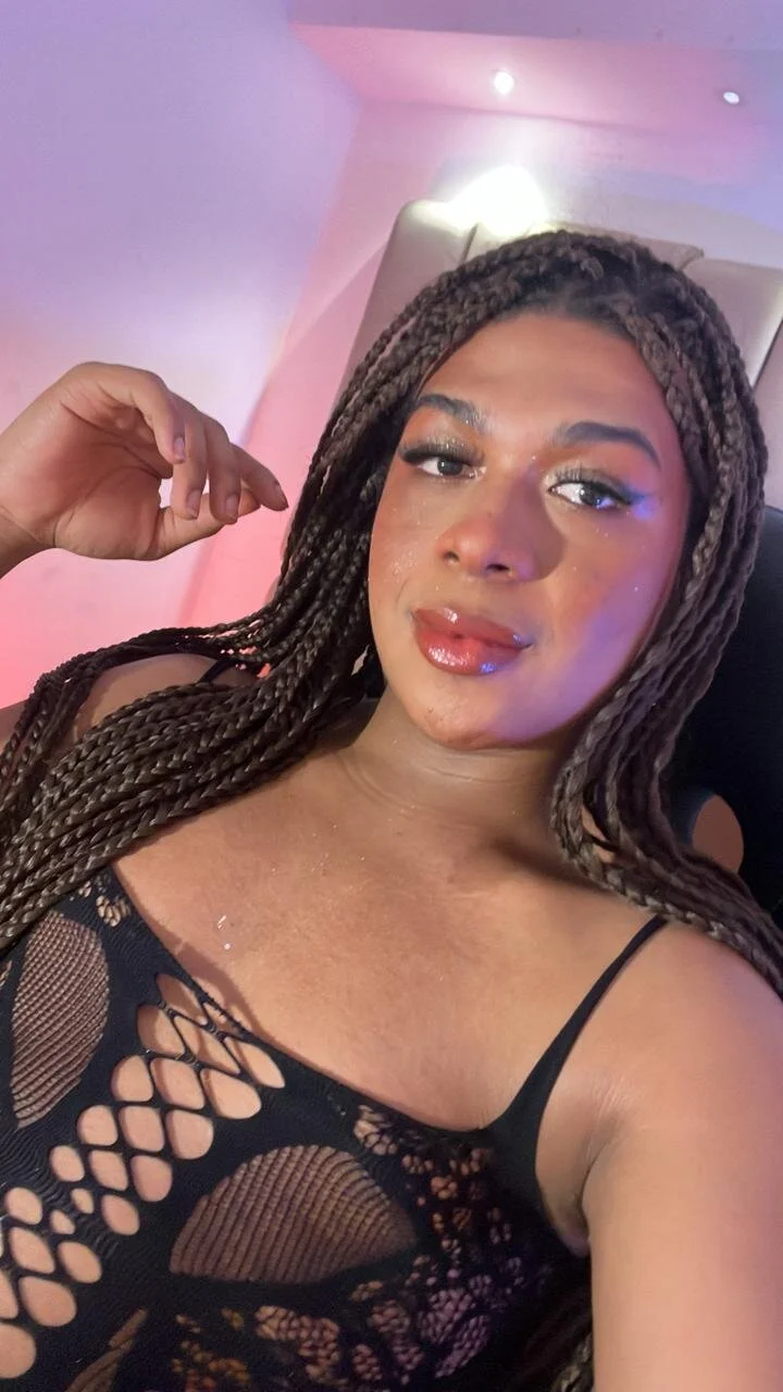 XXX Porn Photo of Nude Sol_Vanegas 25