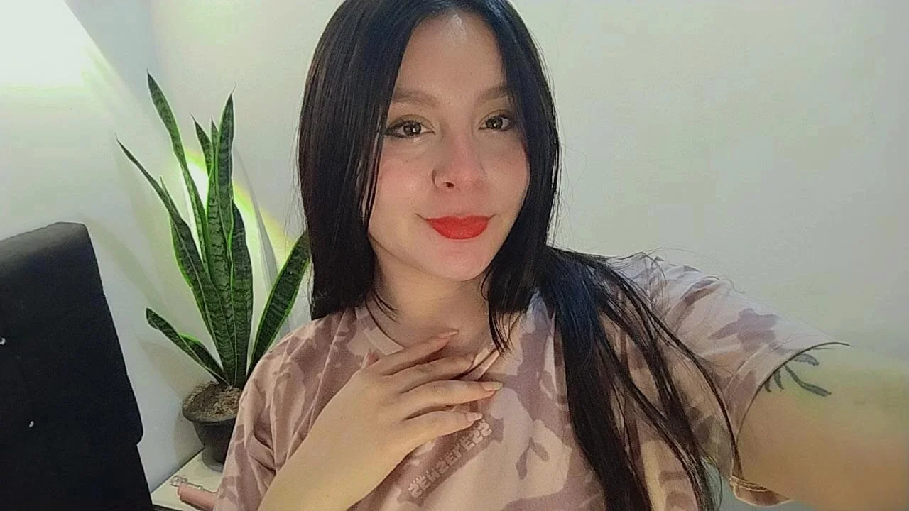 XXX Porn Photo of Nude EmaJames25 125