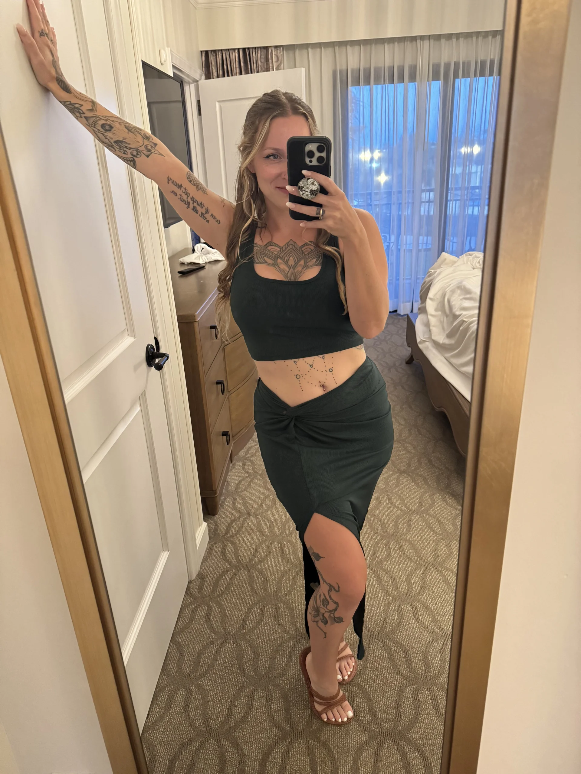 XXX Porn Photo of Nude dustbunni0414 1