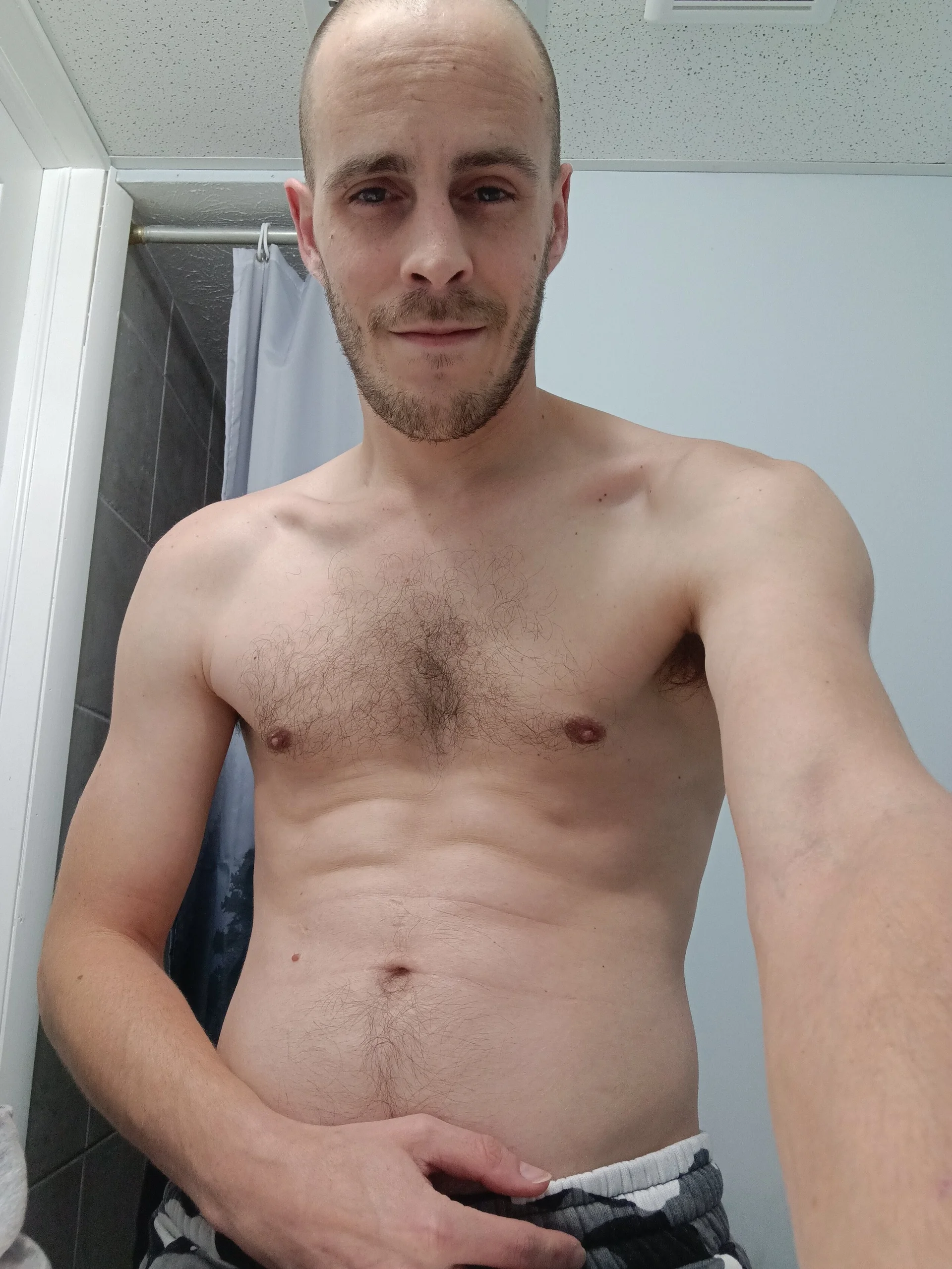 XXX Porn Photo of Nude tryinitoutagain 2