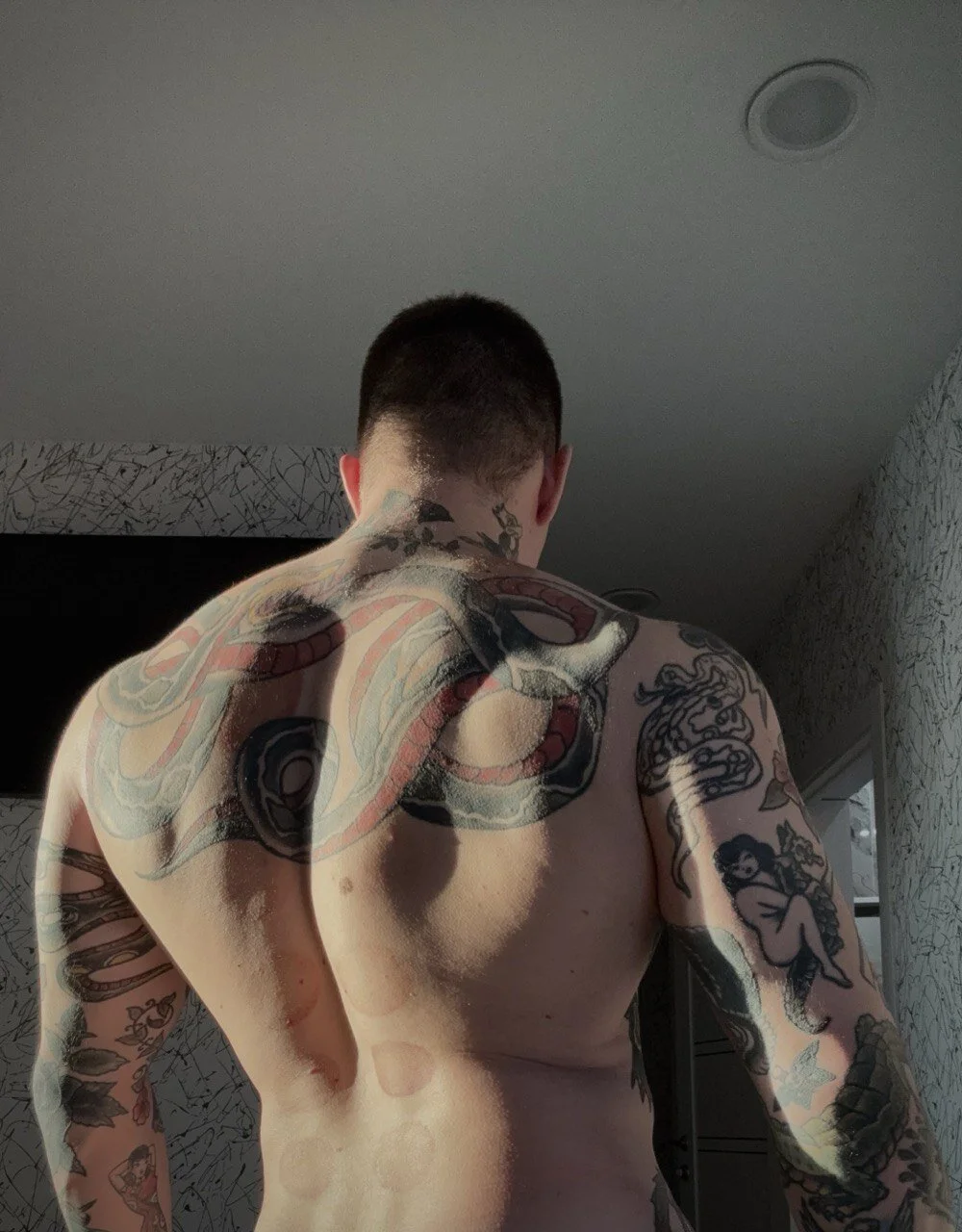 XXX Porn Photo of Nude Tommy_cat 6