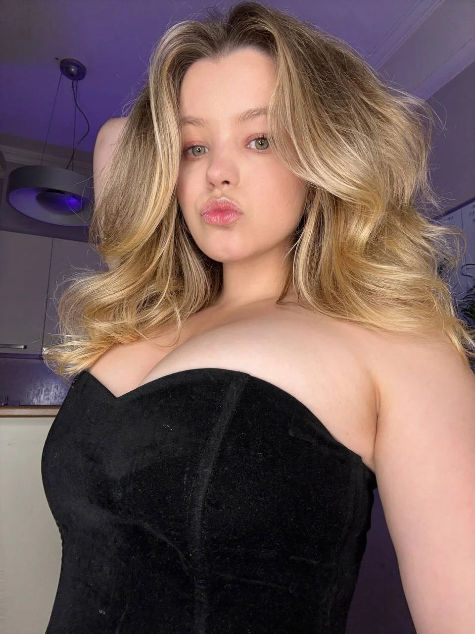 XXX Porn Photo of Nude Milana15 125