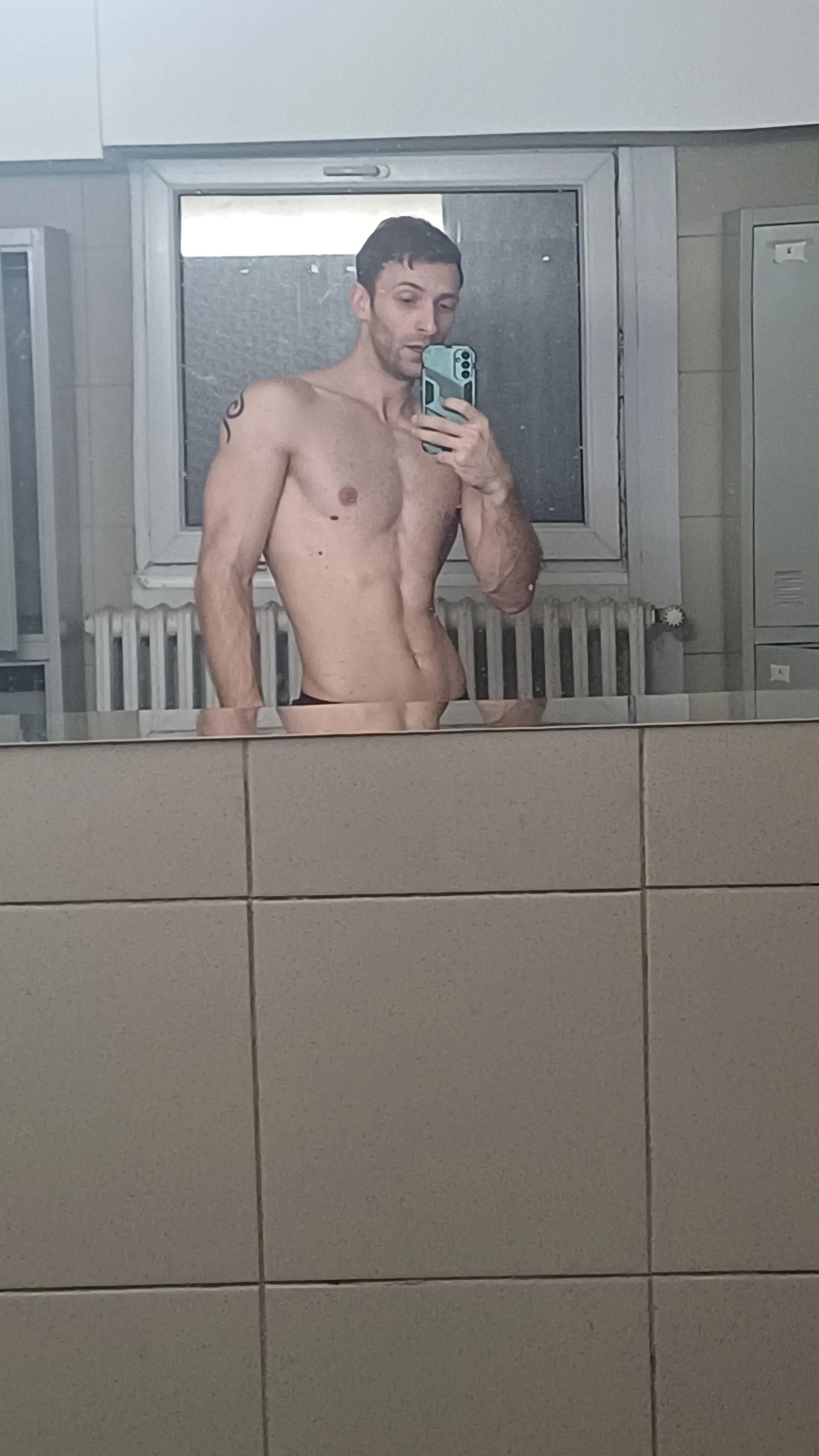 XXX Porn Photo of Nude Ian_997 12