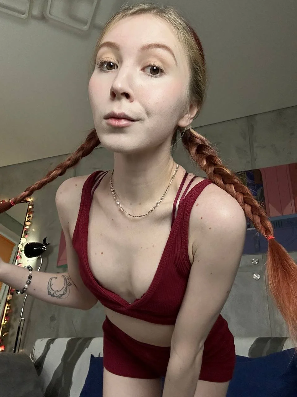 XXX Porn Photo of Nude izi-fox 78