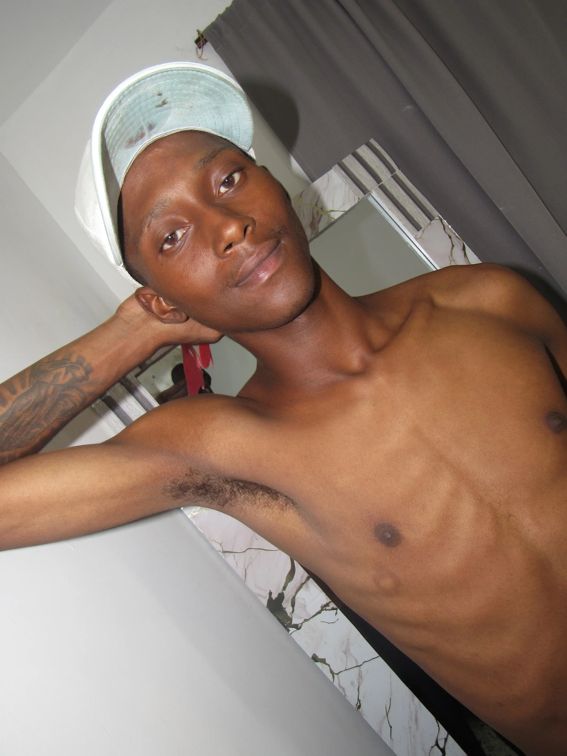 XXX Porn Photo of Nude Joel_Bell 6