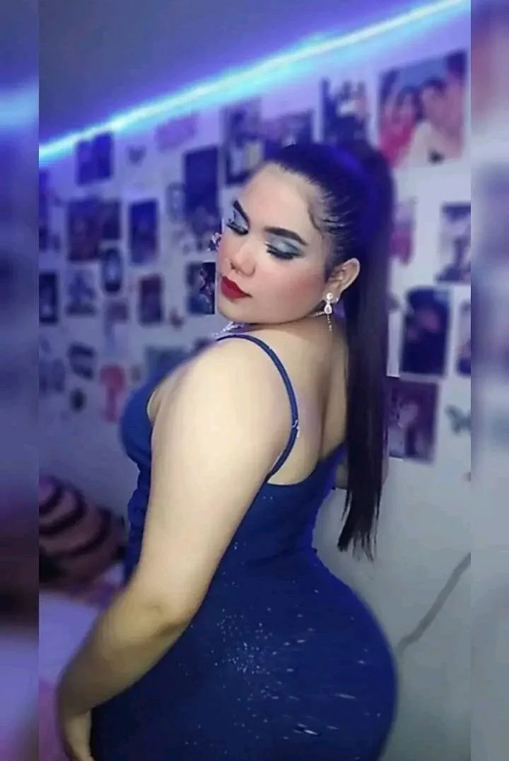 XXX Porn Photo of Nude evania_lorns 12
