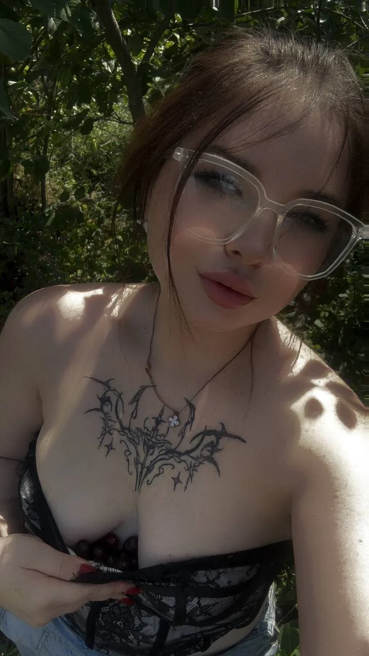 XXX Porn Photo of Nude RosieMoons 130