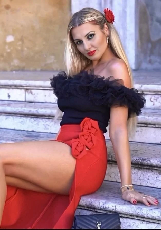 XXX Porn Photo of Nude AnaysTop 5