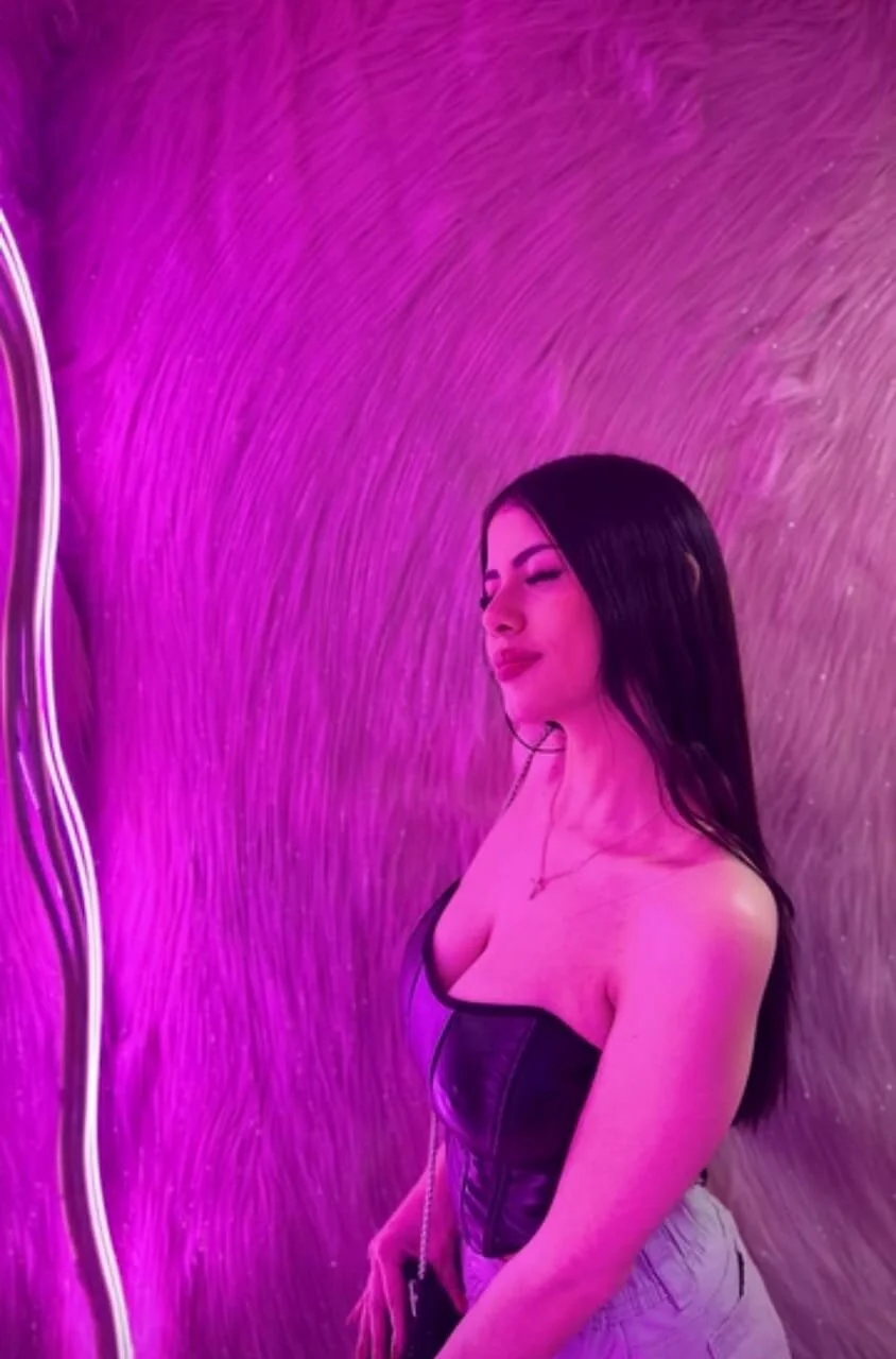 XXX Porn Photo of Nude Baby_Meli 2