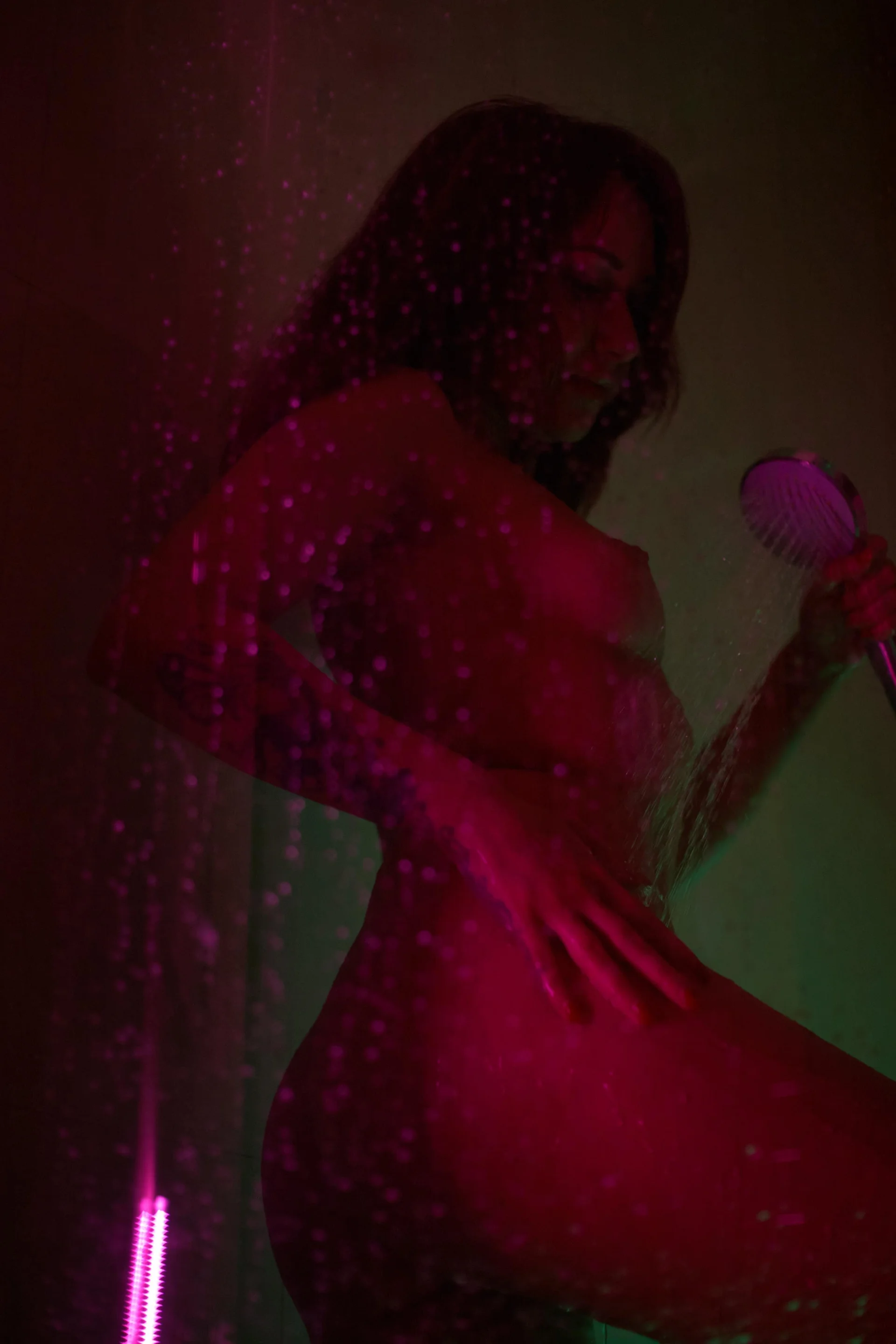 XXX Porn Photo of Nude Seductive_milf_next_door 10