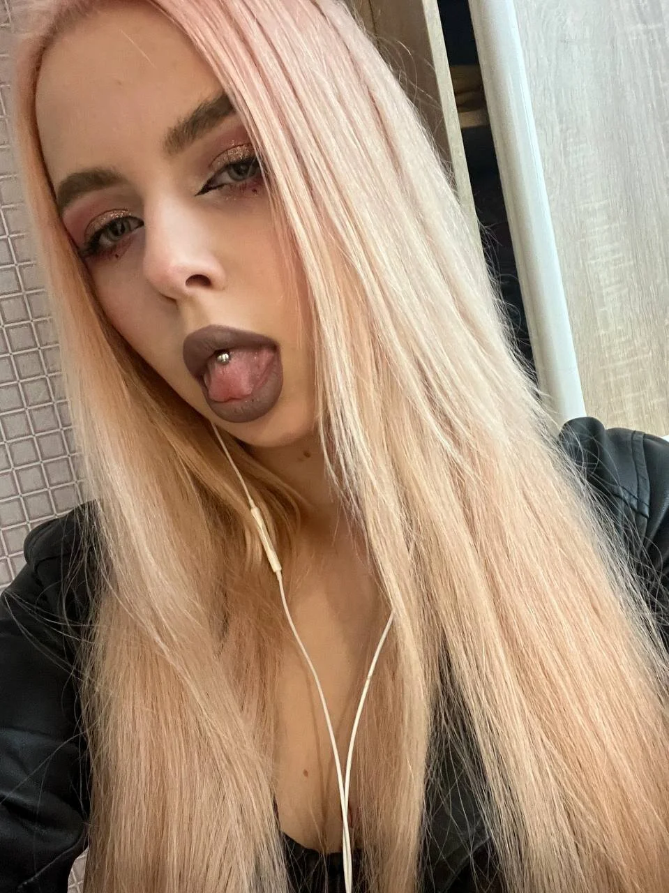 XXX Porn Photo of Nude Alice_Halle 24