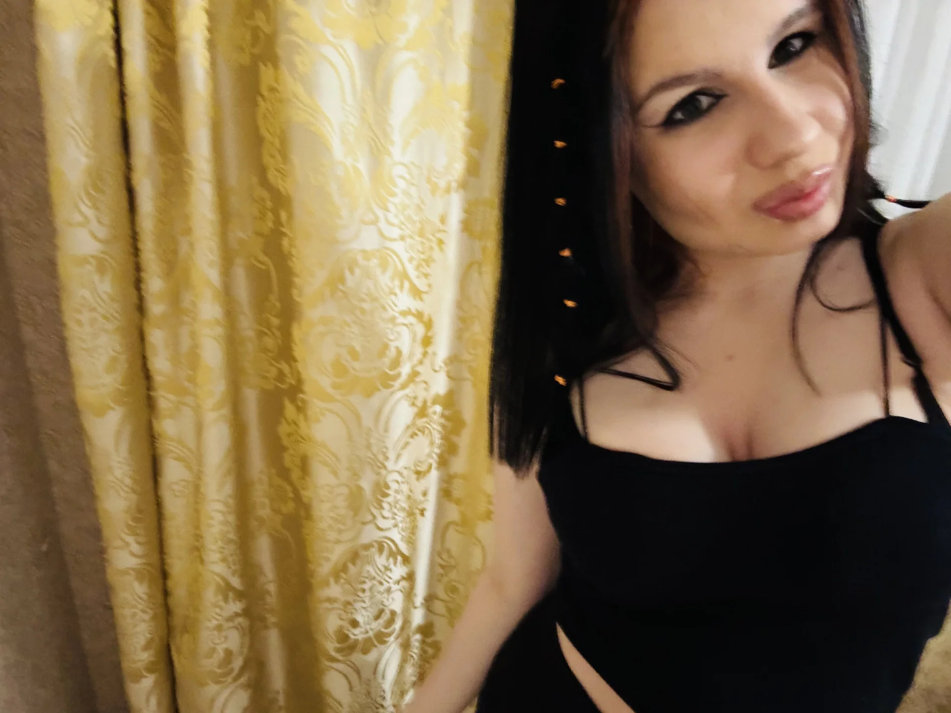 XXX Porn Photo of Nude Viki_myr 1