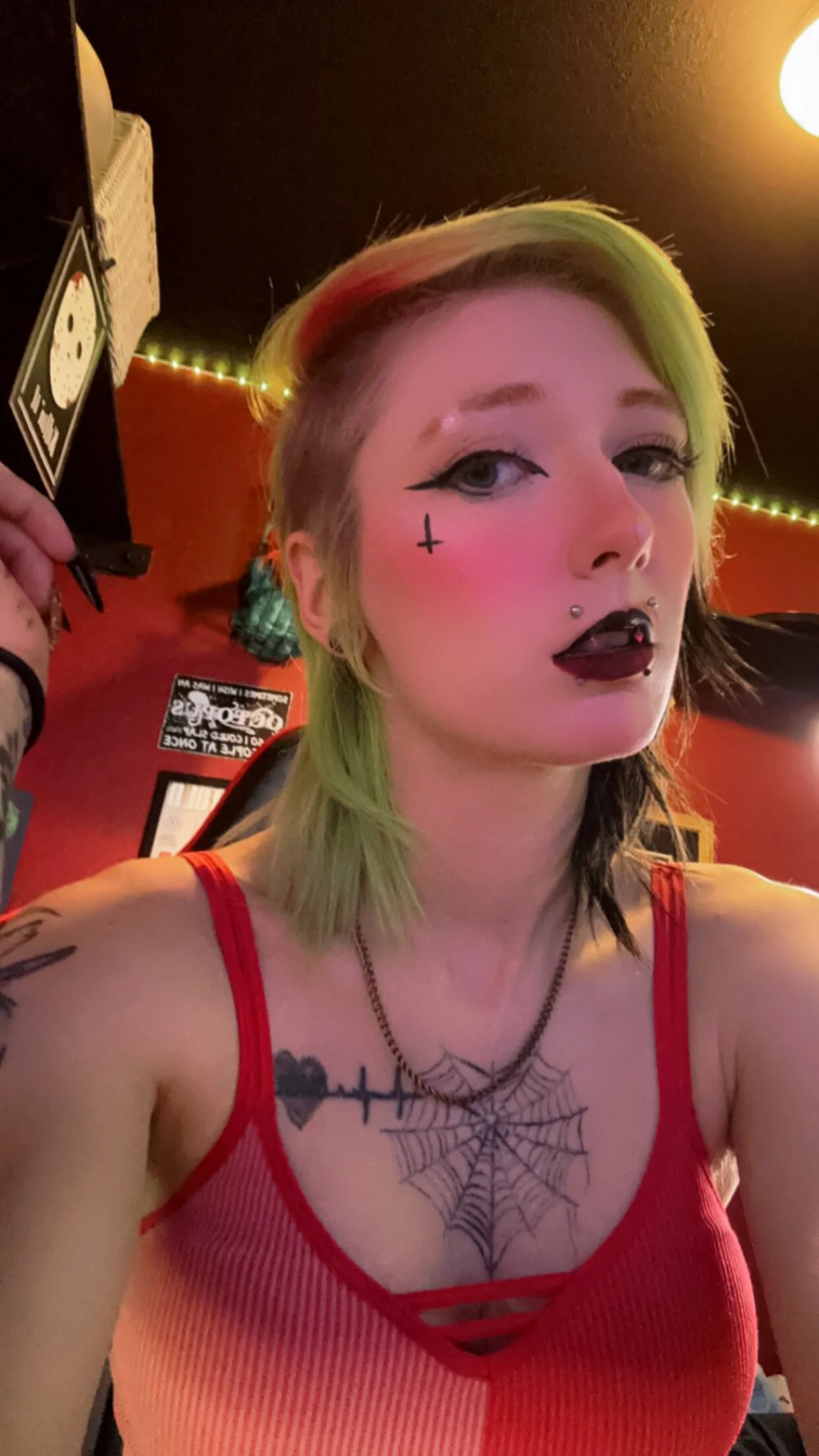 XXX Porn Photo of Nude Twisted_Alice 11
