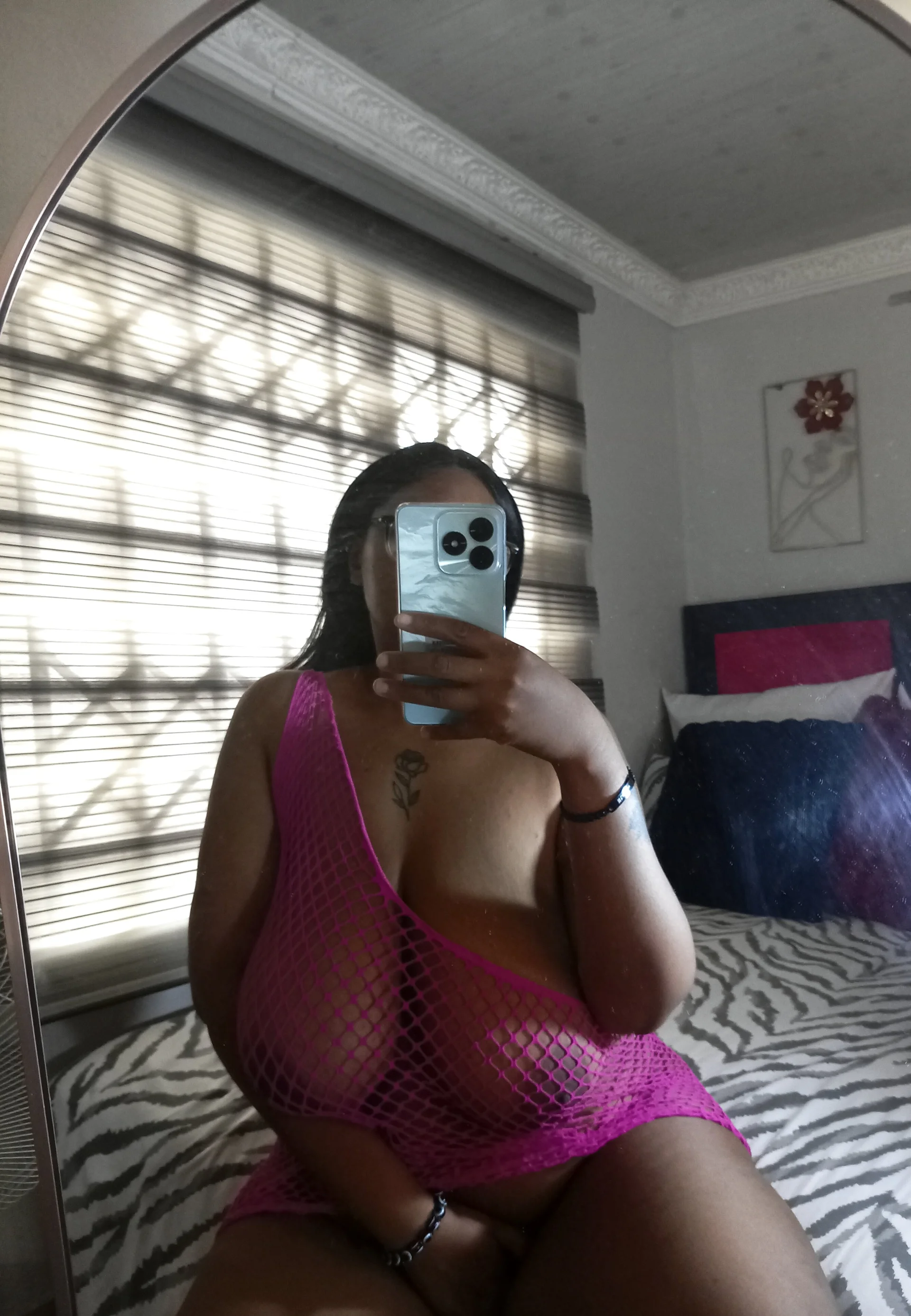 XXX Porn Photo of Nude ShantelBootyBoobs 1