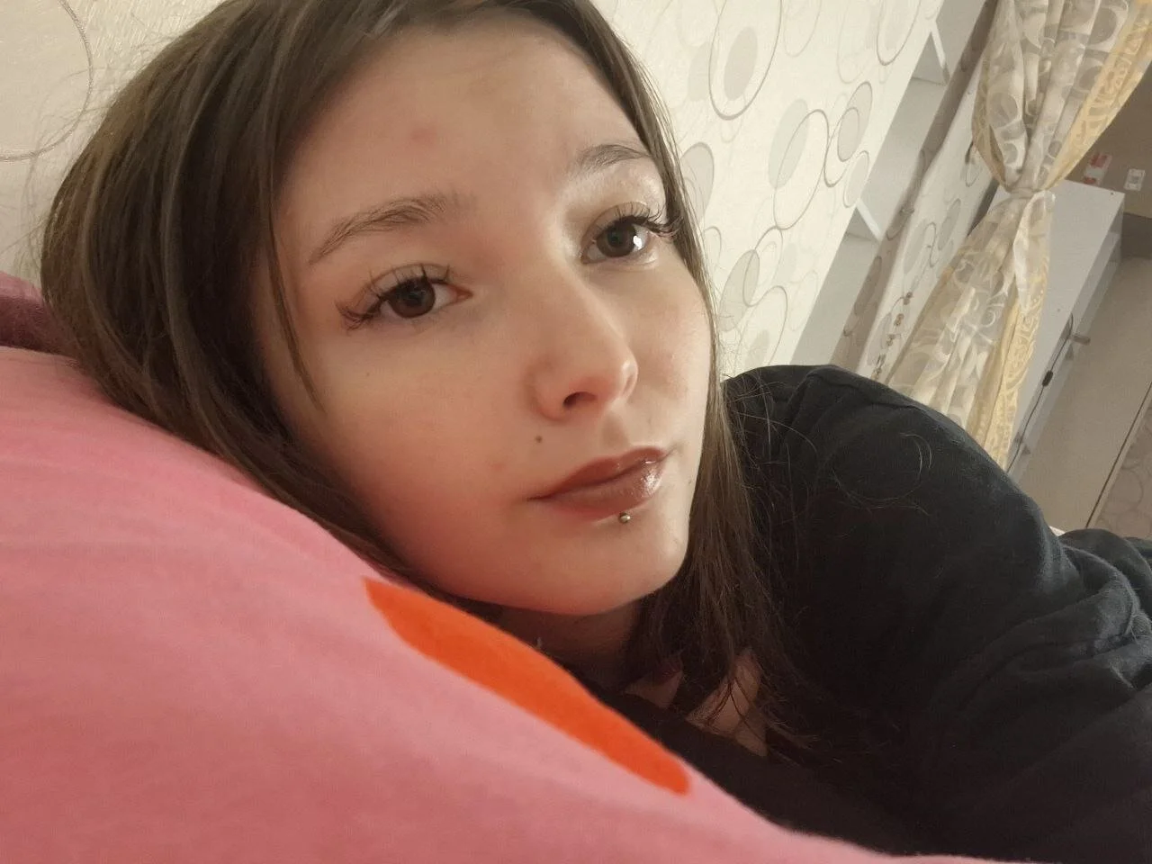 XXX Porn Photo of Nude DongMolt 143