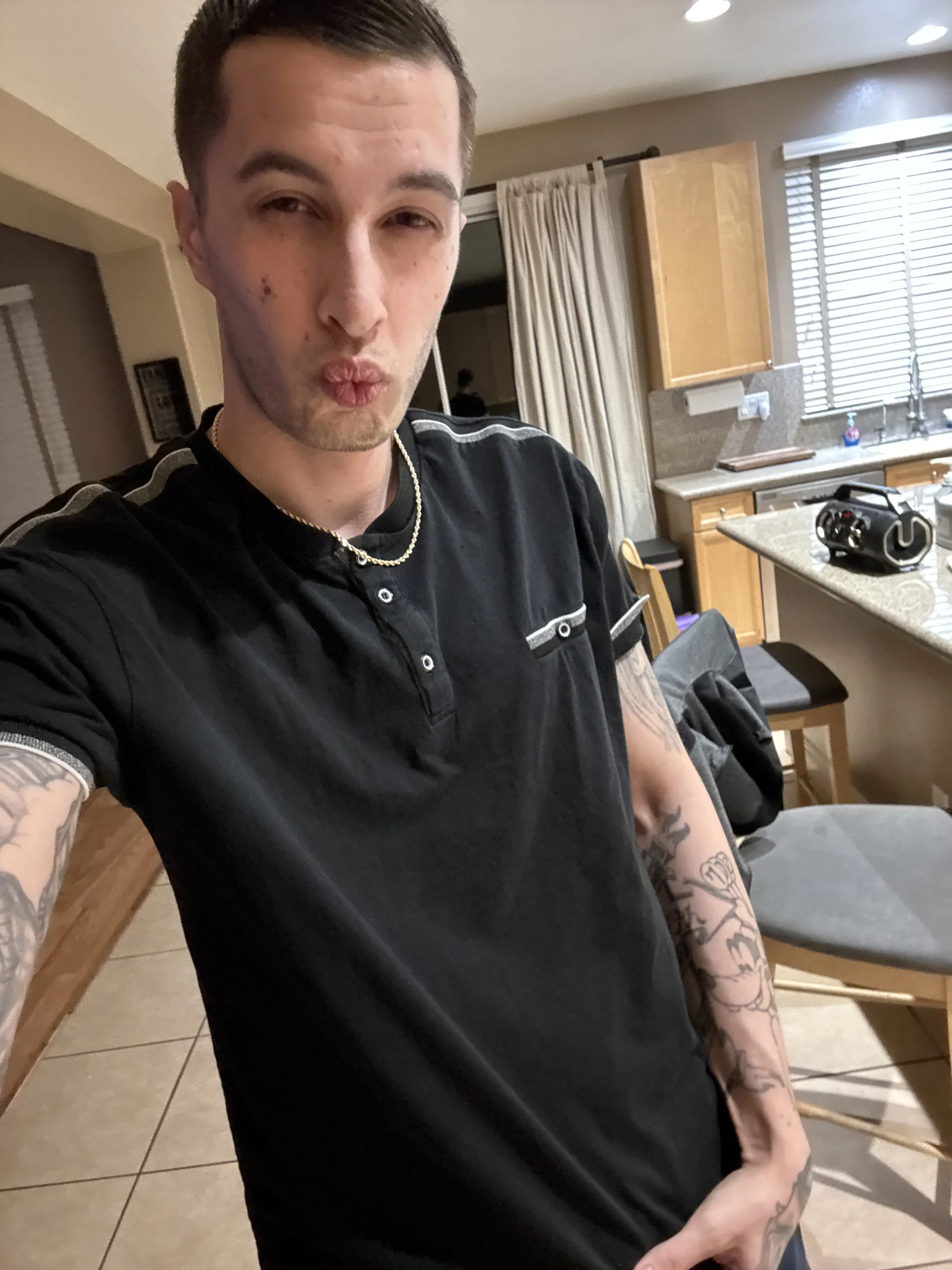 XXX Porn Photo of Nude JuicyJoshy 164