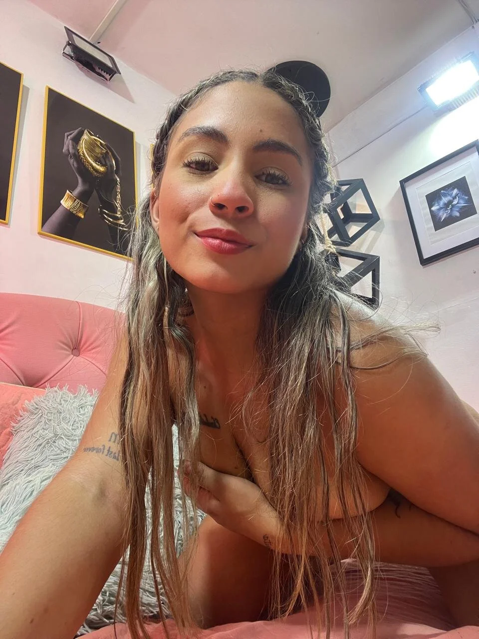 XXX Porn Photo of Nude Ema_Stone65 25