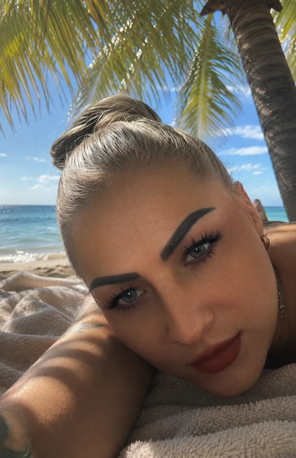 XXX Porn Photo of Nude Blanche_Mae 1