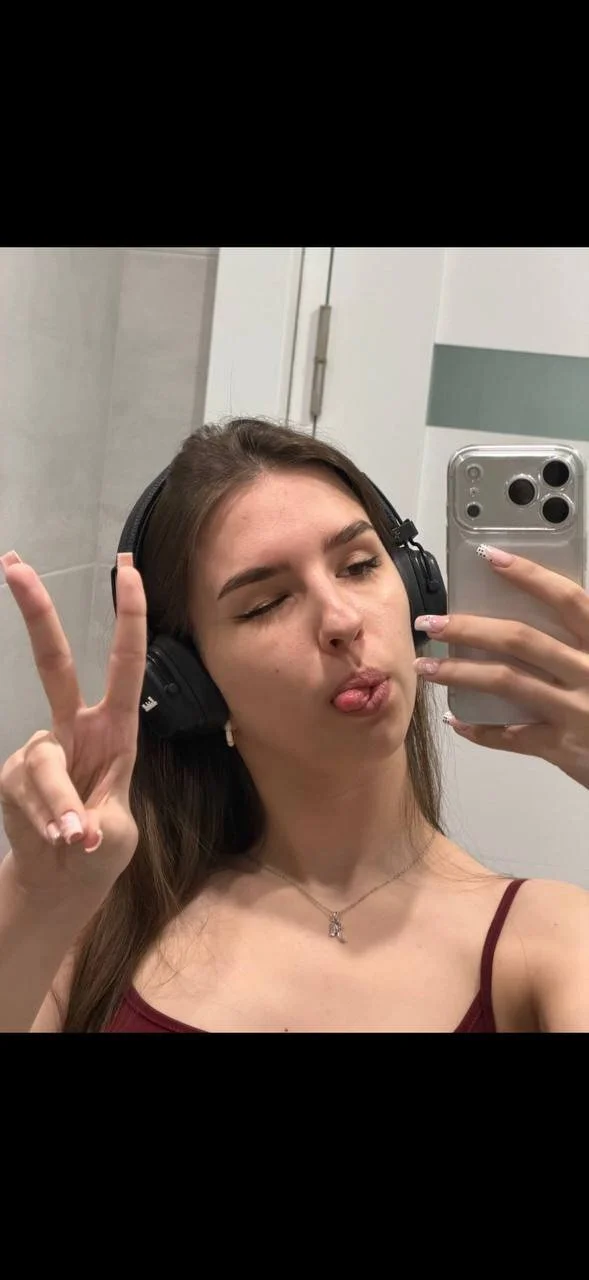 XXX Porn Photo of Nude AliceAtkins 101
