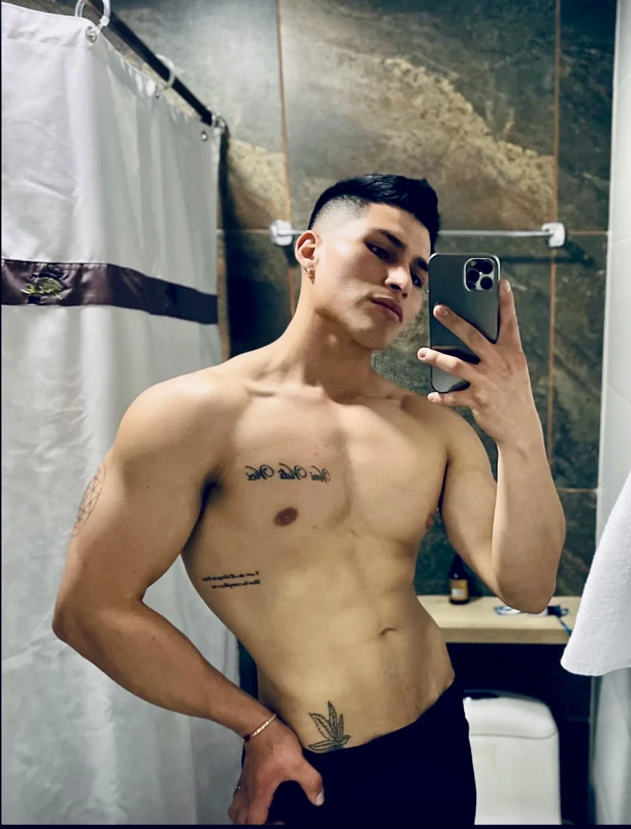XXX Porn Photo of Nude MaxxxSteil 3
