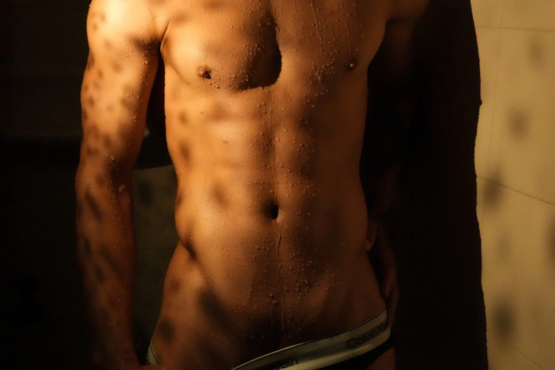 XXX Porn Photo of Nude TonyPetrovjs 18