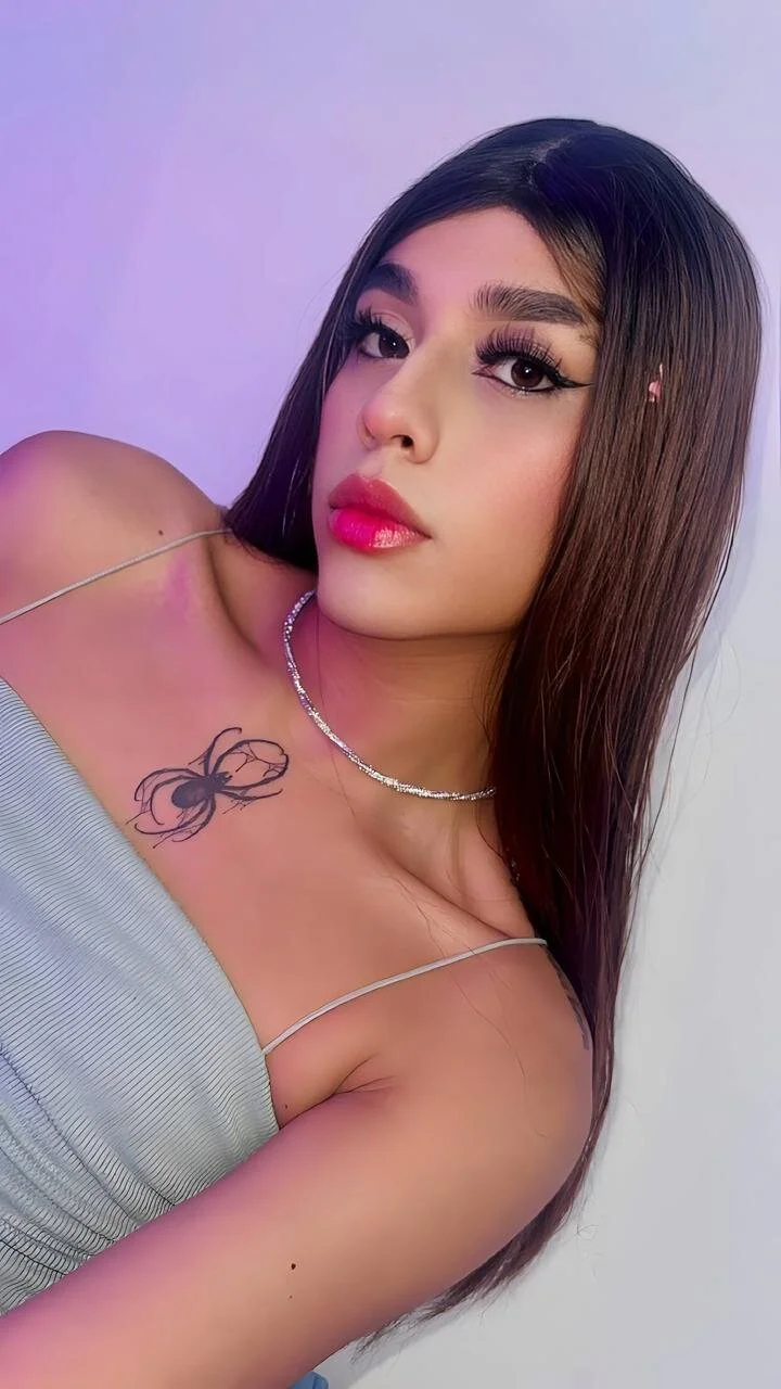 XXX Porn Photo of Nude Ari_Miaxx 10
