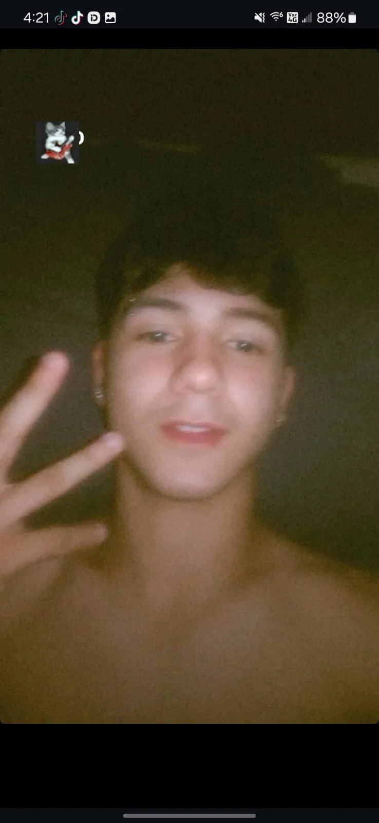 XXX Porn Photo of Nude axel_rose20 1
