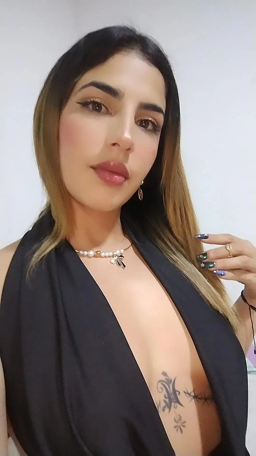 XXX Porn Photo of Nude Latina_azura333 12