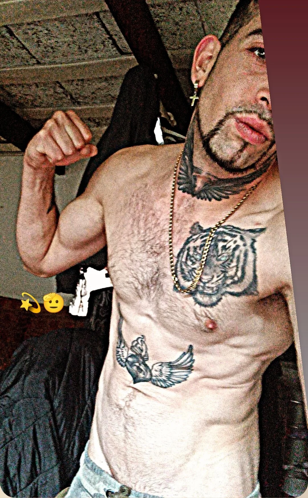XXX Porn Photo of Nude berto_acierto98 1