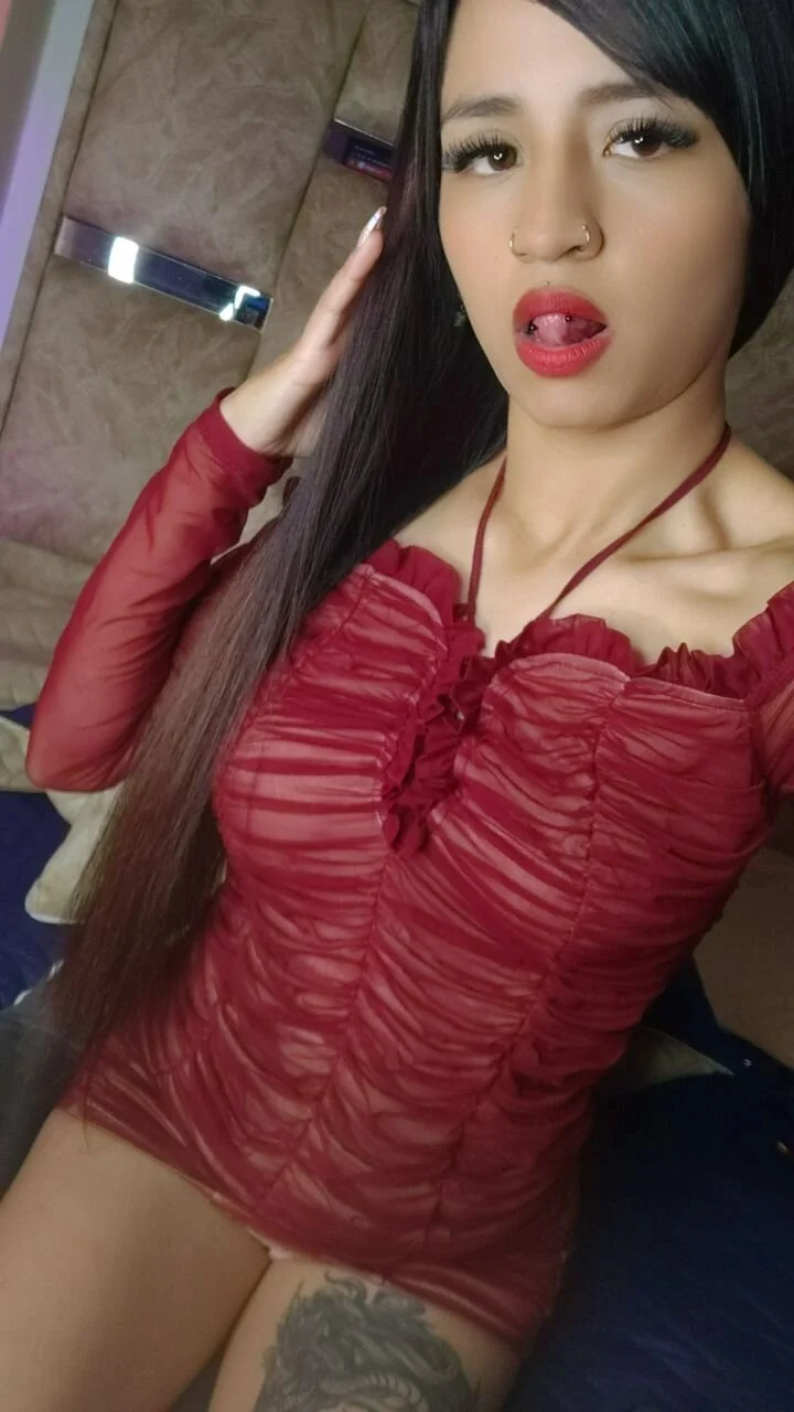 XXX Porn Photo of Nude Lauraaa_pink18 1