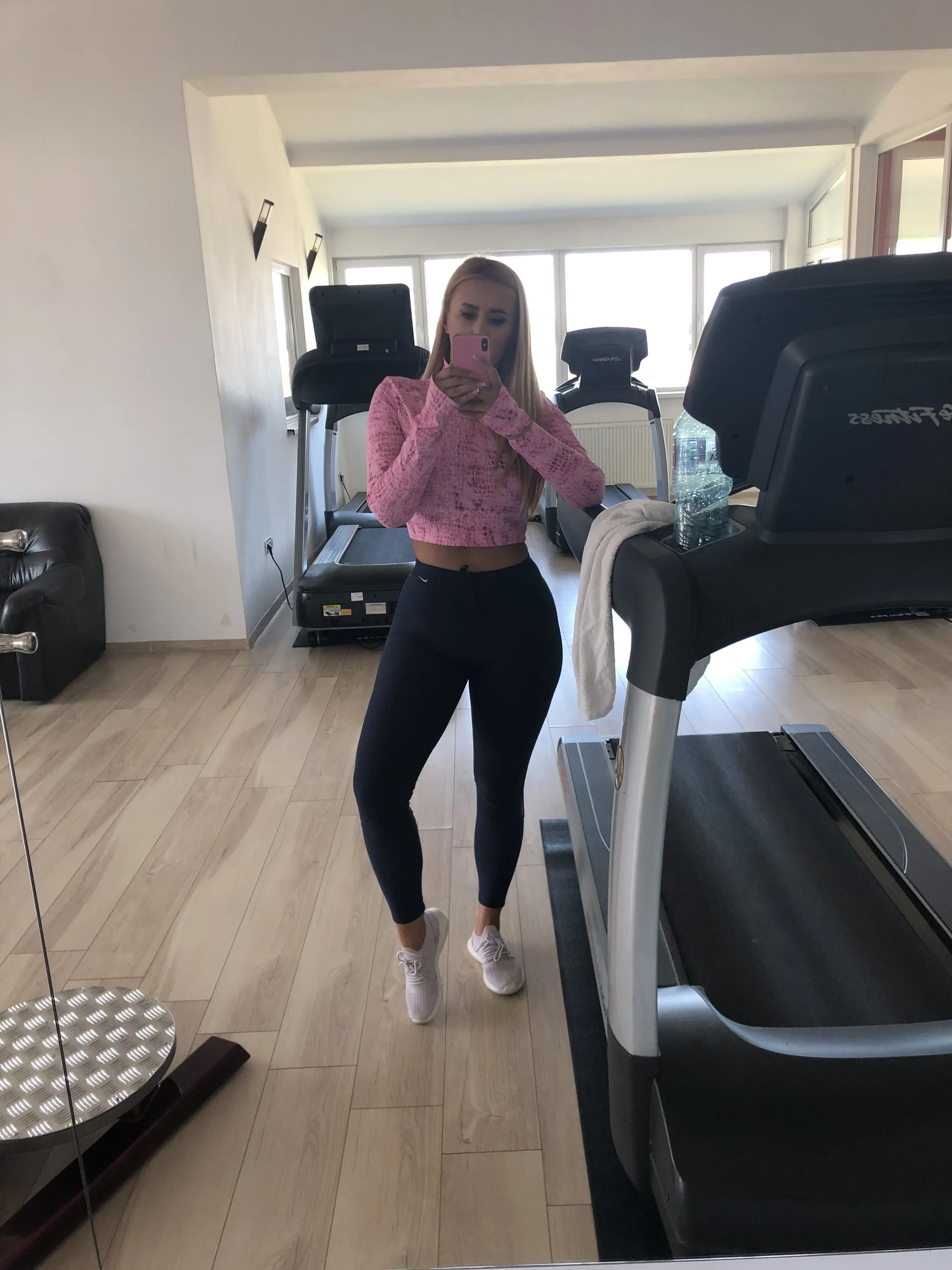 XXX Porn Photo of Nude Aneri 88