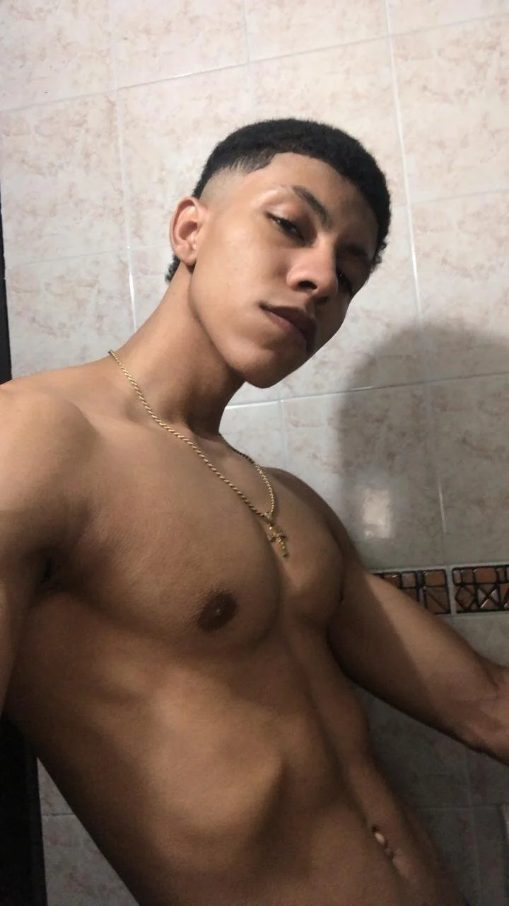 XXX Porn Photo of Nude RickyEbony 27