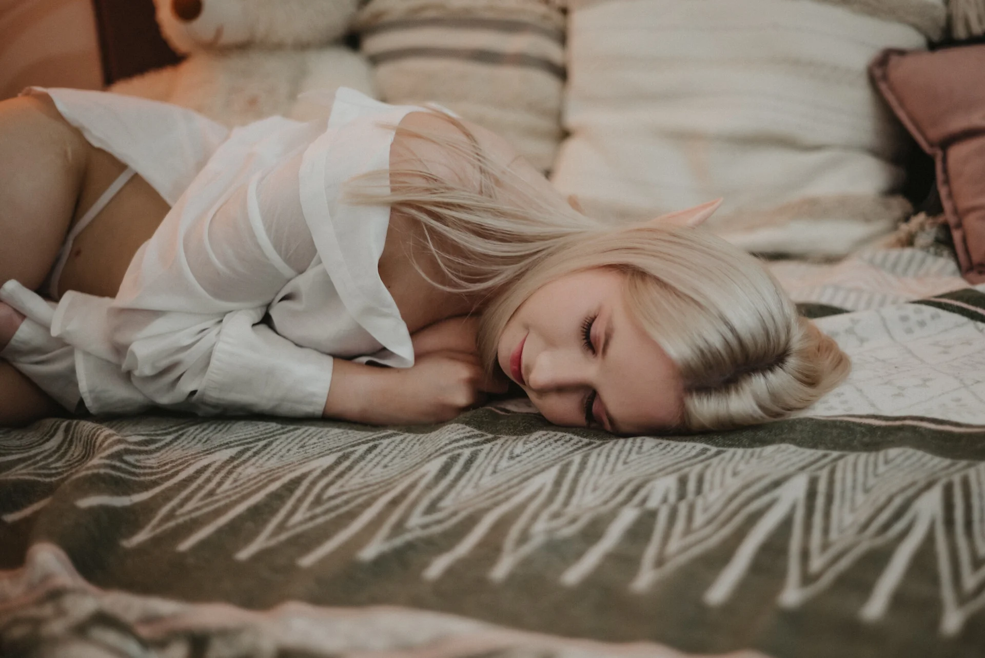 XXX Porn Photo of Nude adel_morning 1