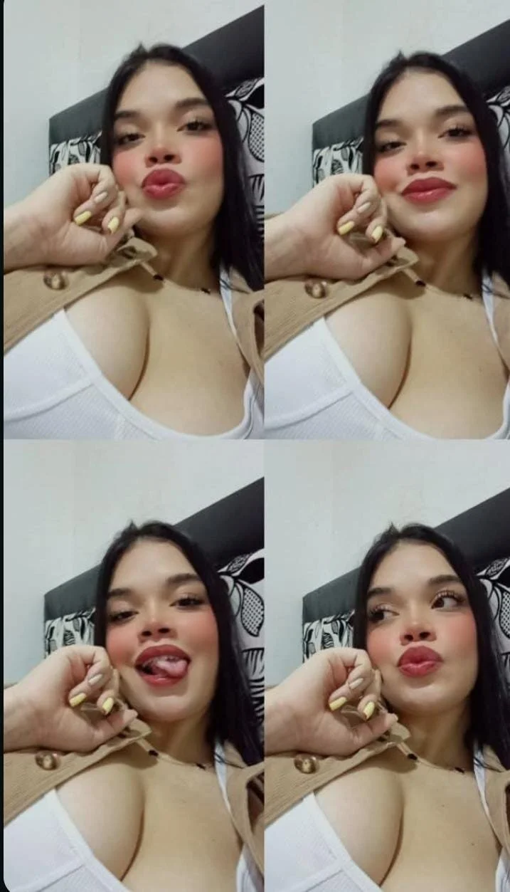 XXX Porn Photo of Nude _EmilySquirt 22