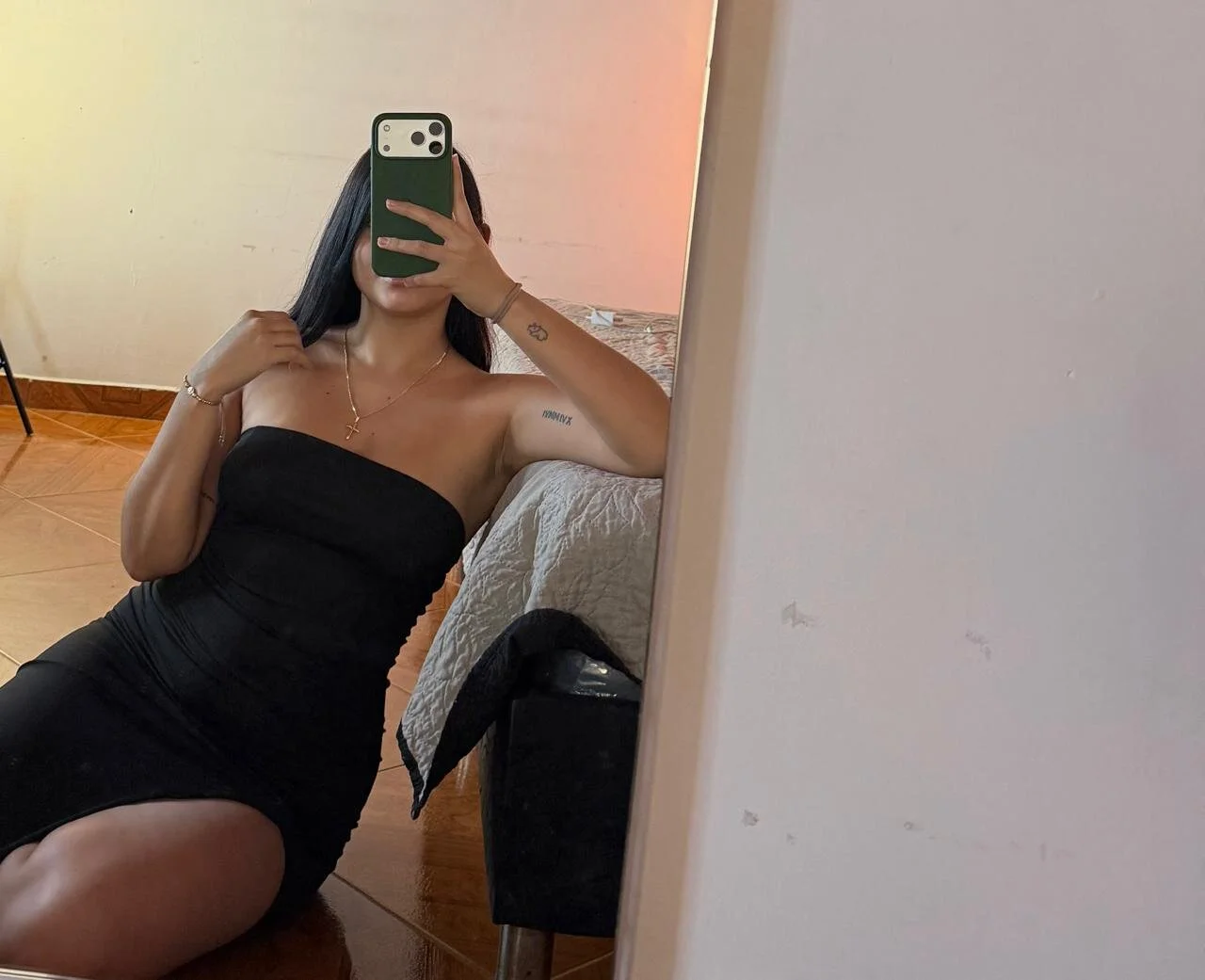 XXX Porn Photo of Nude Luu_Princess 2